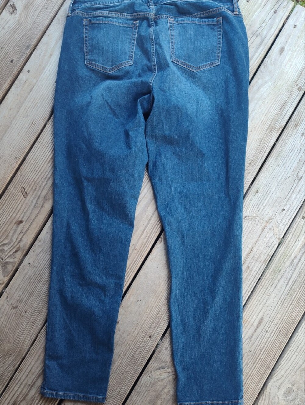 Torrid Boyfriend Straight Jeans Size18XT - Picture 4 of 5